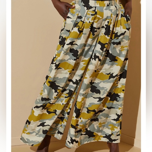 BN Camo Print Wide Leg Pants Size 23/24 & 26/28 - Picture 4 of 14